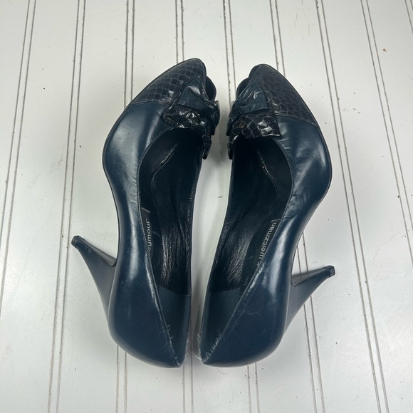 Stuart Weitzman Vintage Mr. Seymour Navy Leather Peep Toe Heels Women’s 8.5B - Picture 9 of 11